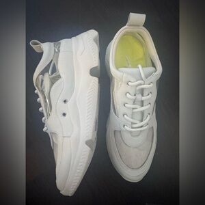 New! Charles & Keith Translucent  Top Sneakers Size 39 8.5 White